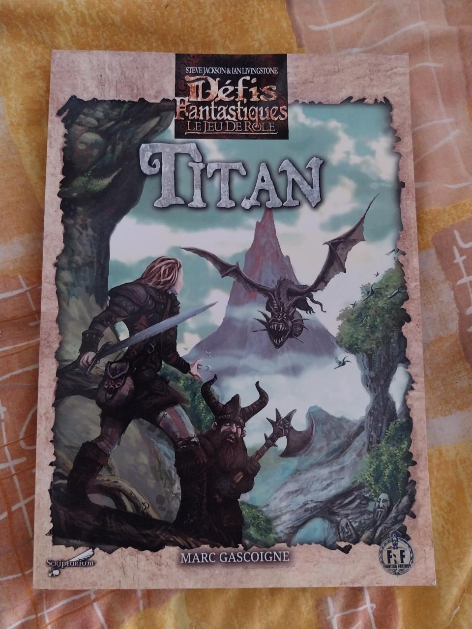 Défis Fantastiques - Titan : couverture souple