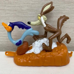 Figurine bip bip et coyote McDonald collector
