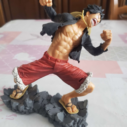 figurine one piece monkey.d.luffy