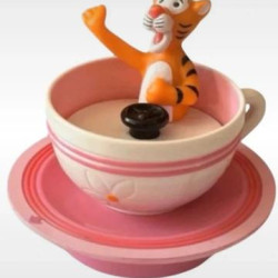 figurine Tasse Tigrou Disneyland Paris McDonald 1992