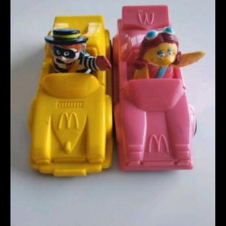figurines voitures mcdonald