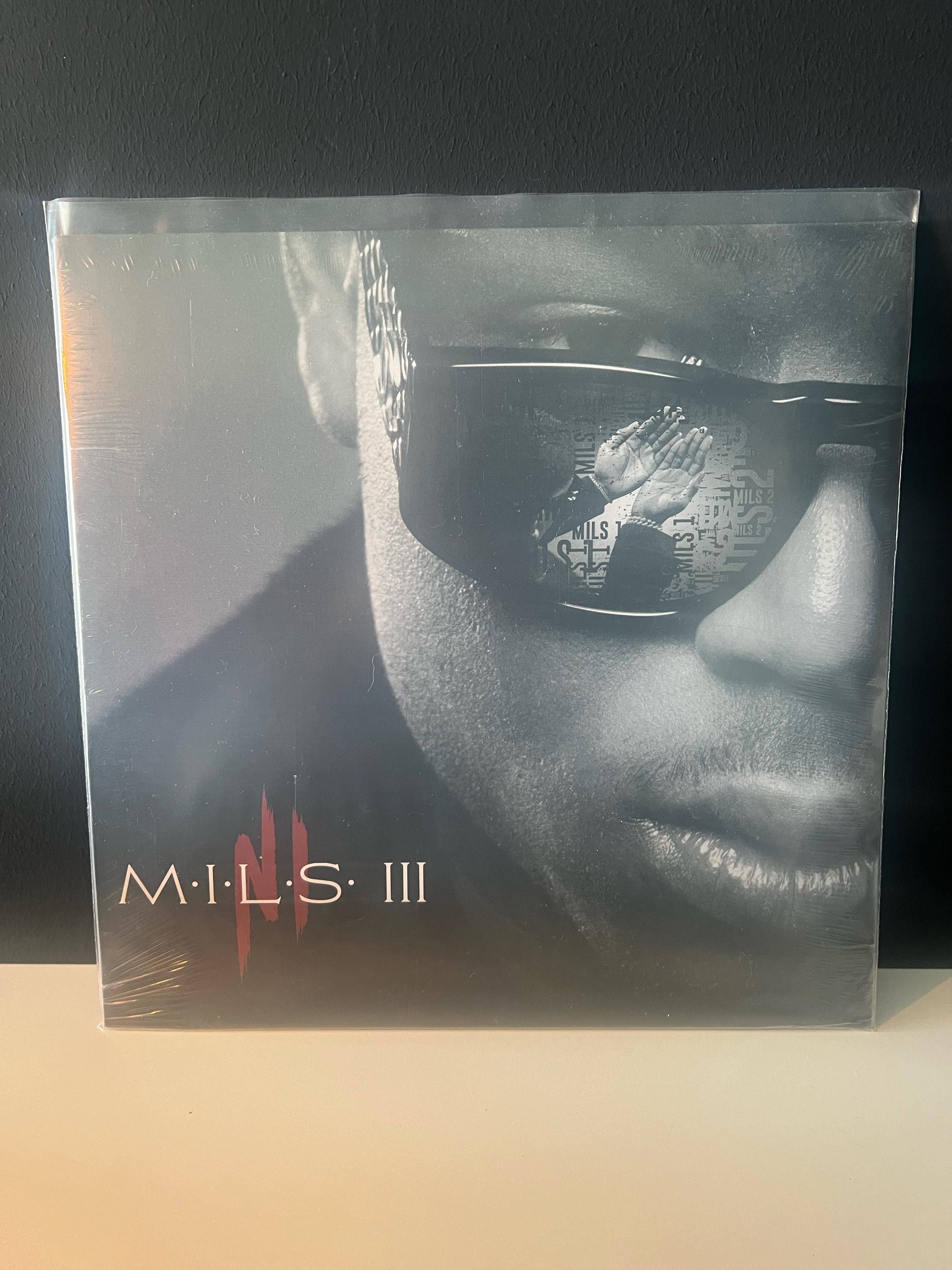Vinyle Ninho : MILS 3