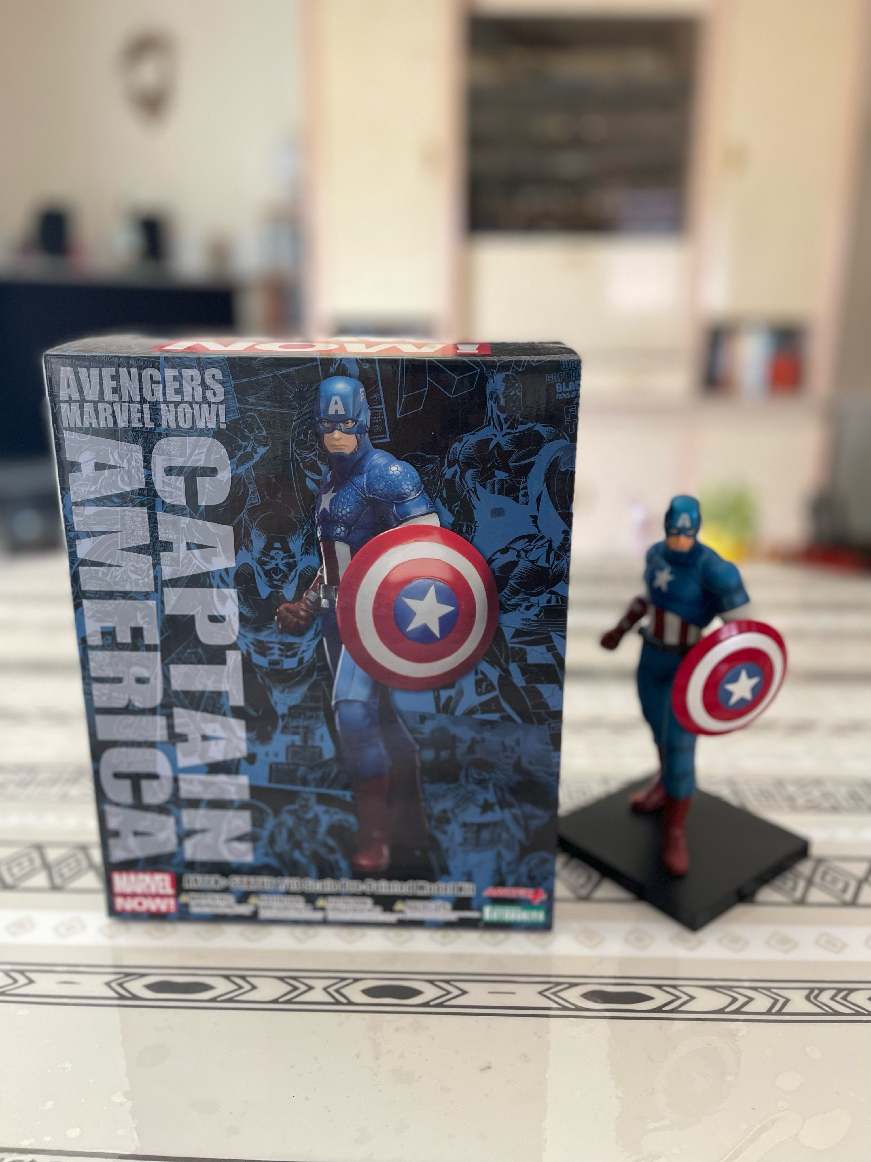 Figurine Captain America