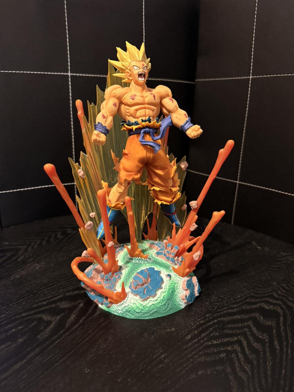 Figurine Son Goku Super Saiyan - Figuarts Zero