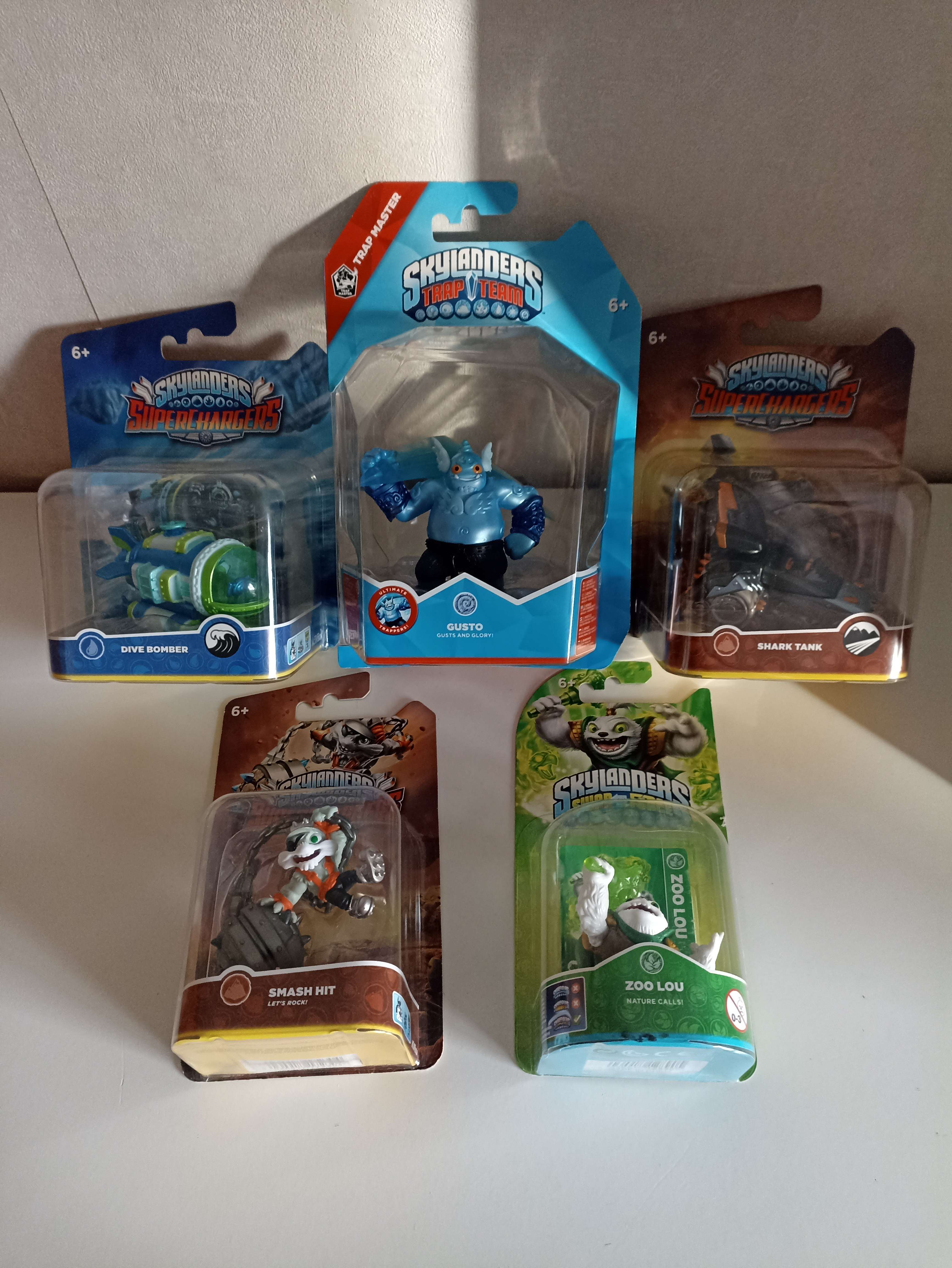 lot 5 figurines Skylanders