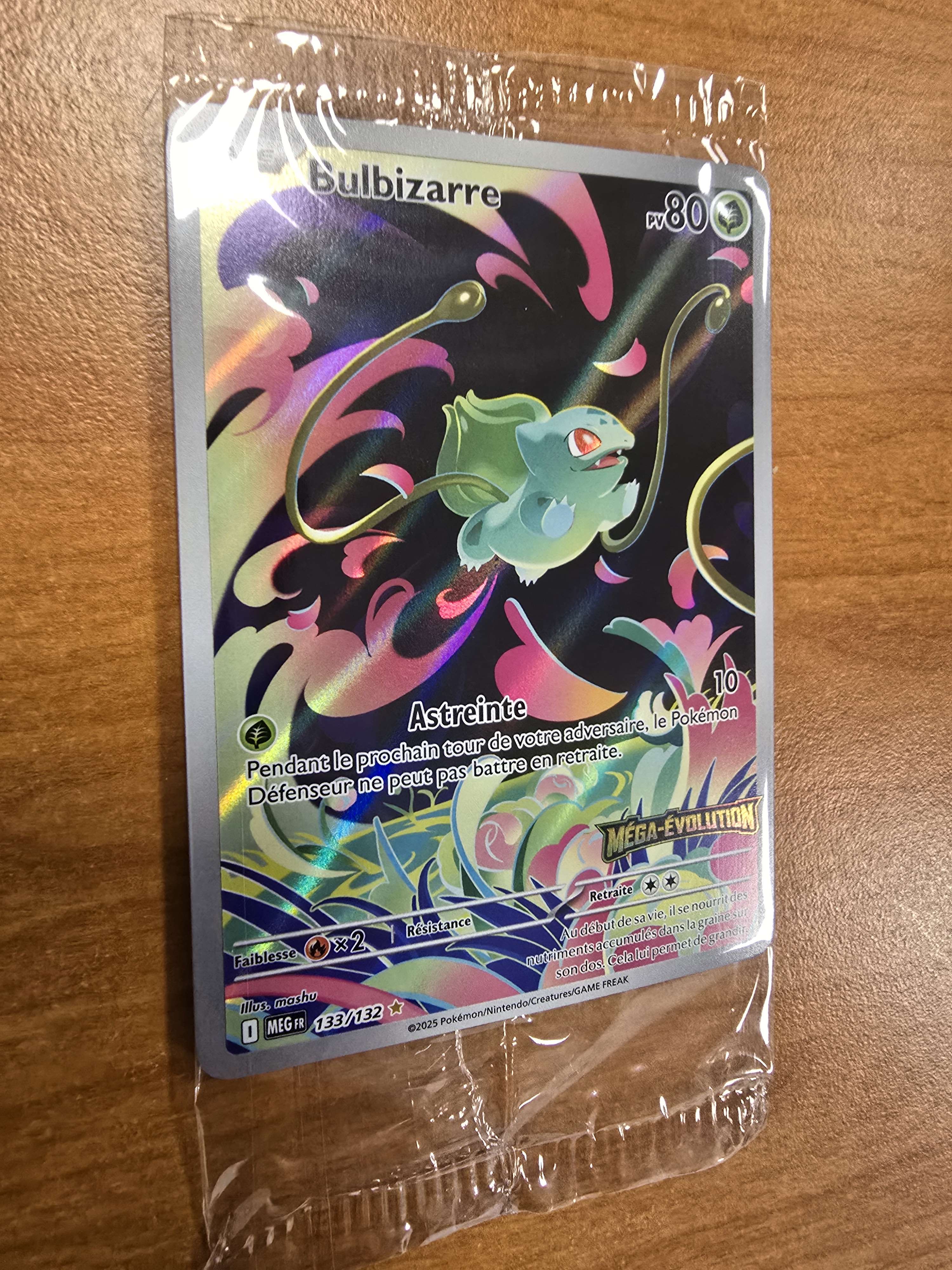 Carte pokémon Bulbizarre stamp Mega Evolution (display)