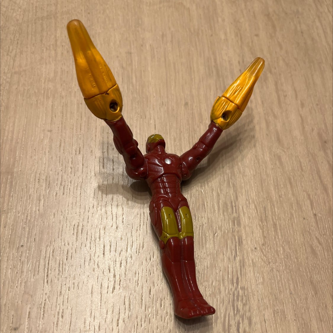 petite figurine iroman