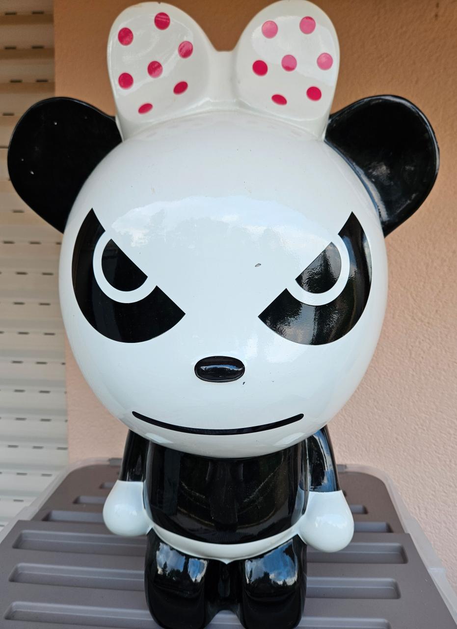 Hi Panda de l’artiste chinois JiJi sculpture