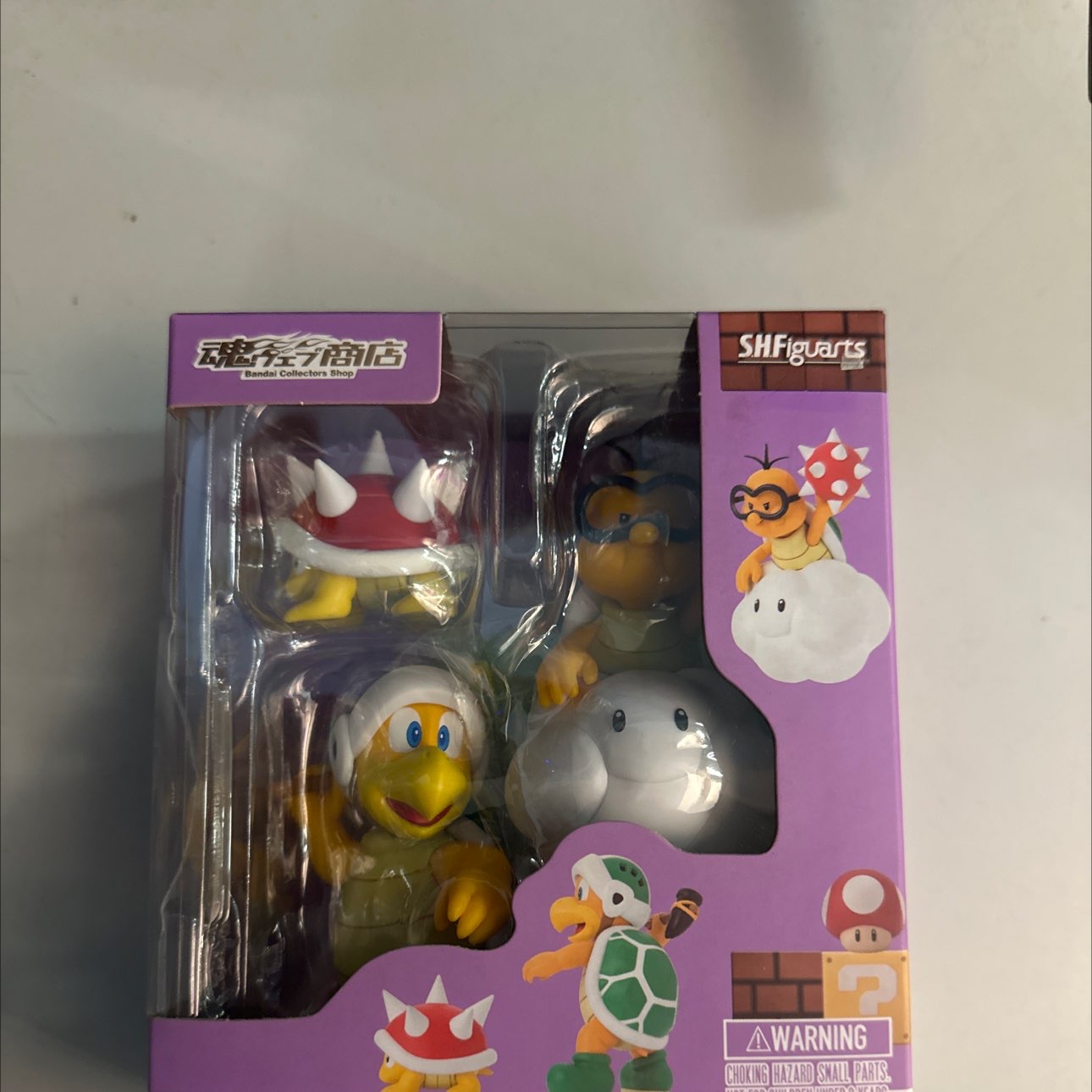 boite figurine duper mario shfiguarts neuve scelle