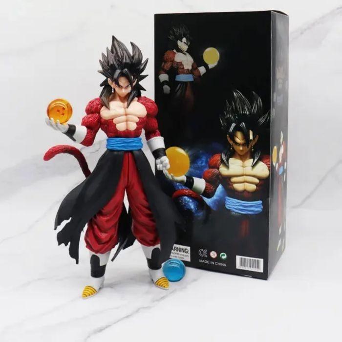 figurine Dragon Ball GT Goku 30 cm Super saiyan 4 neuf sous emballage et avec sa boîte