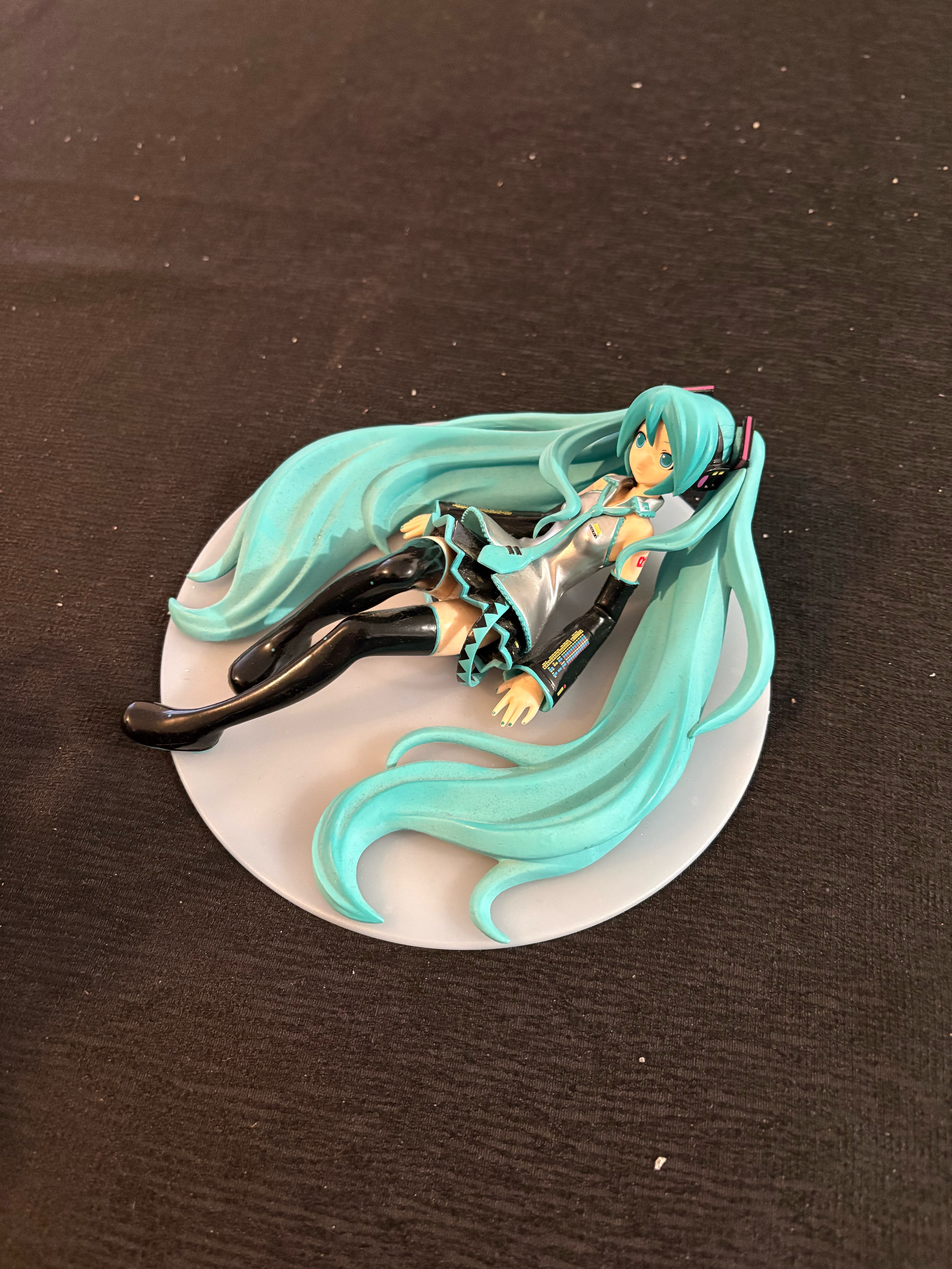 Hatsune Miku & Lily
