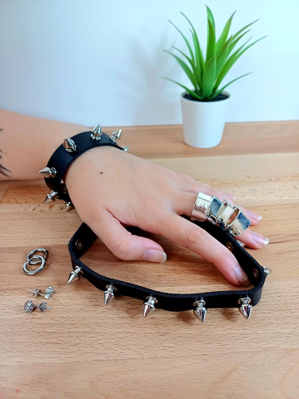 lot de bijoux pour cospaly Nana osaki