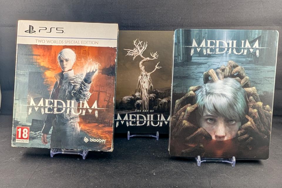 The Medium Two Worlds Special Edition