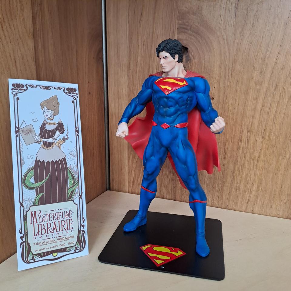 Figurine Superman Rebirth