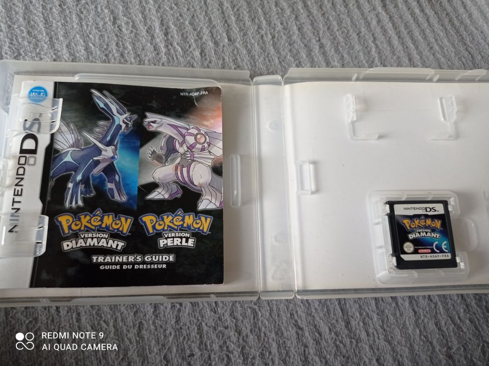 Nintendo - DS - Pokémon version diamant .:. Grenier du Geek